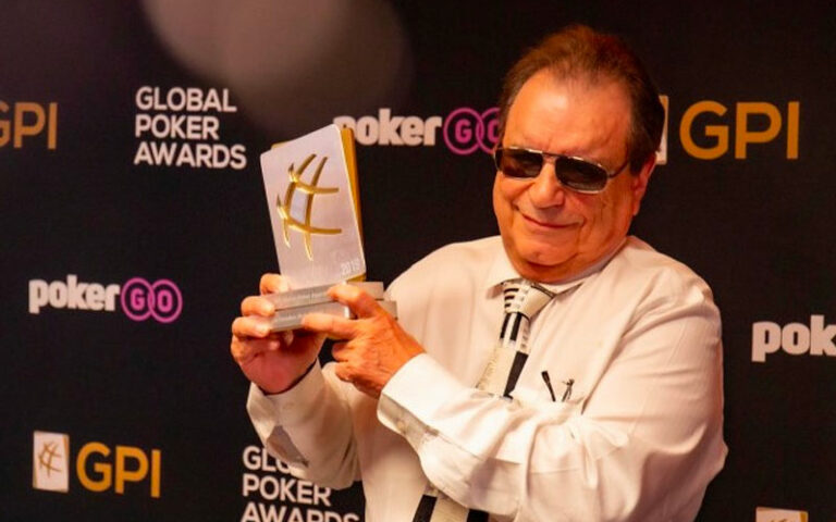 “德州扑克铁人”迈阿密约翰暂别赛场，瞄准健康调整